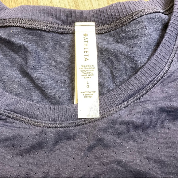 NWT Athleta in motion top - Picture 3 of 6